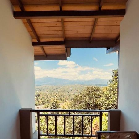 The Hills By Blue Fox Hotel Kandy Exterior foto